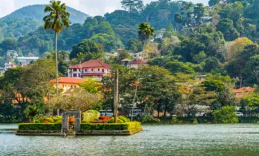 8 Days / 7 Nights Sri Lanka Tour Package